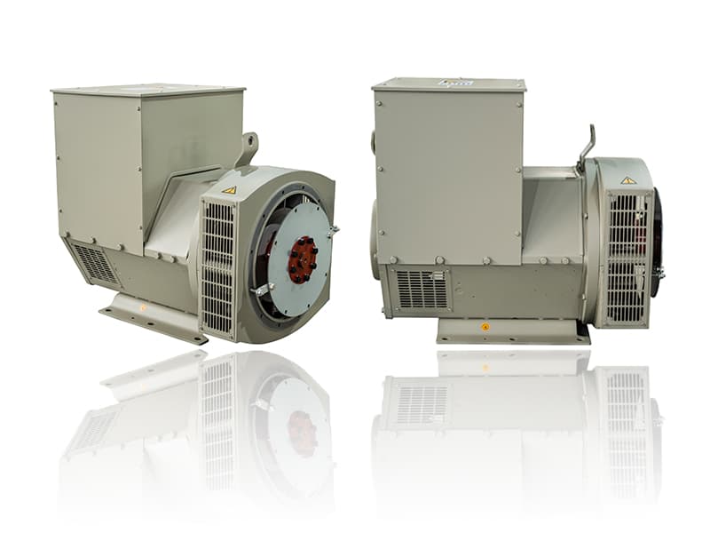 Marine alternator Marine alternator